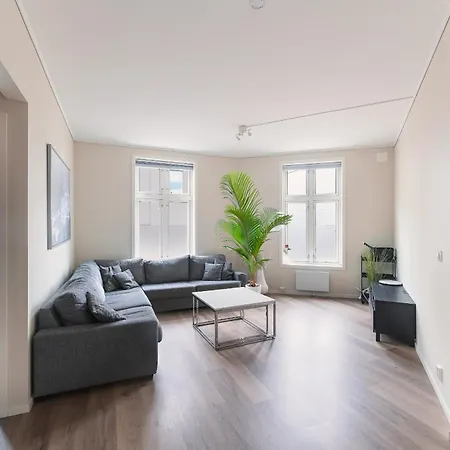 Апартаменты Flott Leilighet Midt I Tonsberg Sentrum 3-1 *