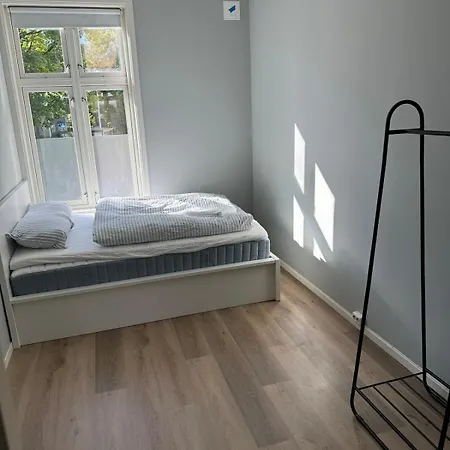 Appartement Flott Midt I Sentrum 3-1